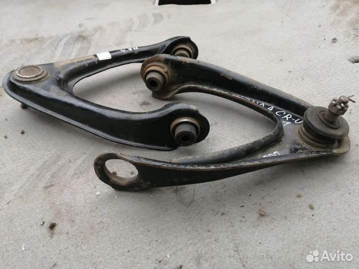Рычаг передний верхний для Honda CR-V 1996-2002