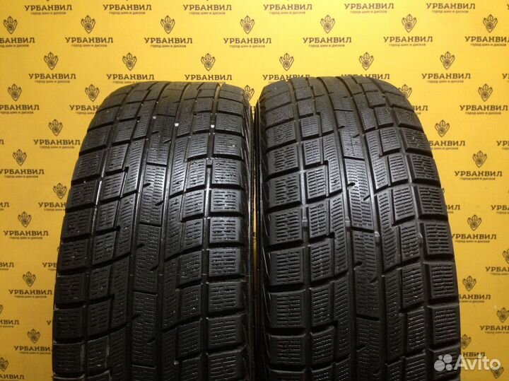 Yokohama Ice Guard IG30 215/60 R16