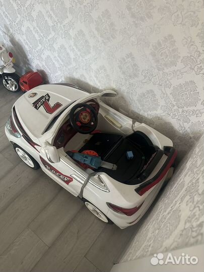 Детский электромобиль бу