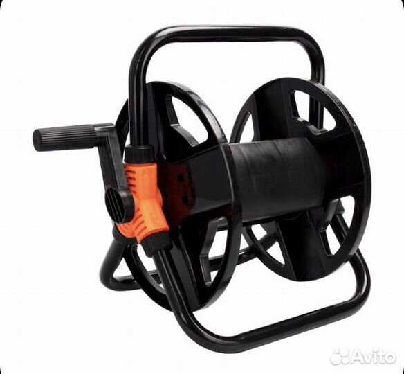 Катушка для поливочного шланга
