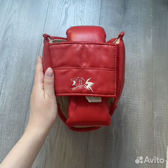 Шлем для единоборств