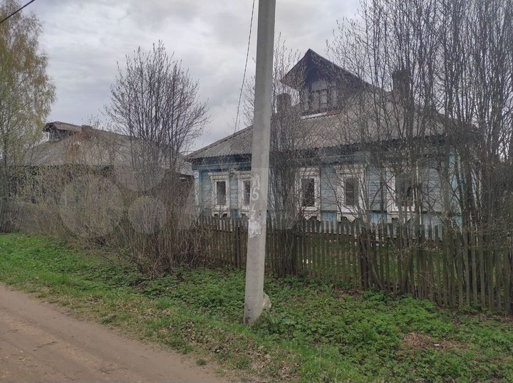 Дом 53 м² на участке 22 сот.