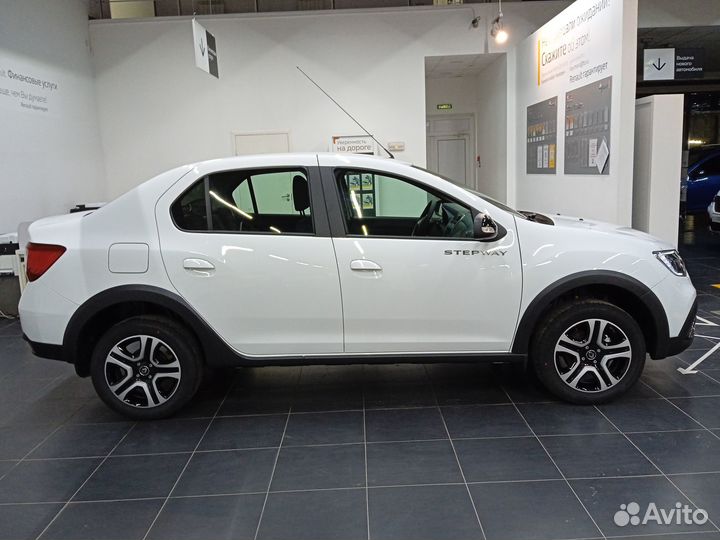 Renault Logan Stepway 1.6 МТ, 2022
