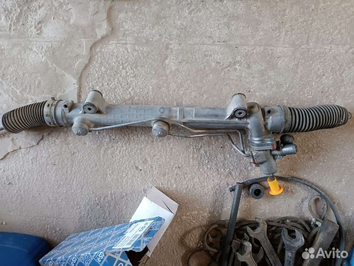 Рулевая рейка мерседес