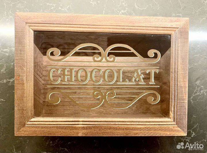 Подставки, плейсматы и шкатулка из Англии