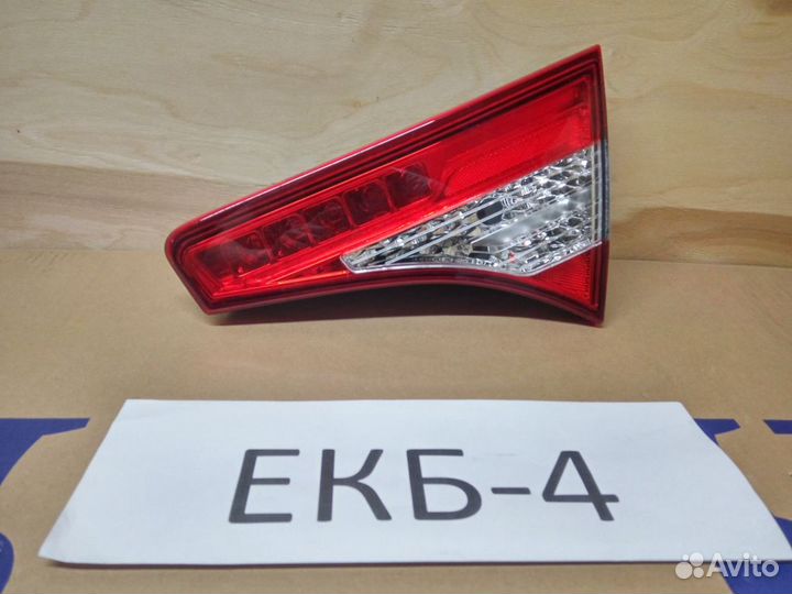 Фонарь правый Киа Оптима 924042T120 (внутренний)