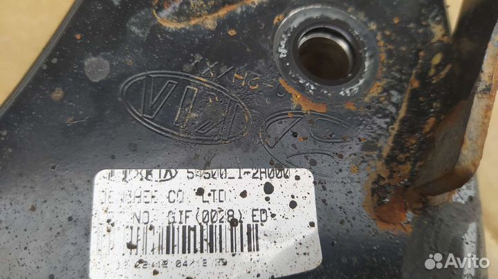 За оба рычага перед (лев/прав) Kia Cee'd 2011