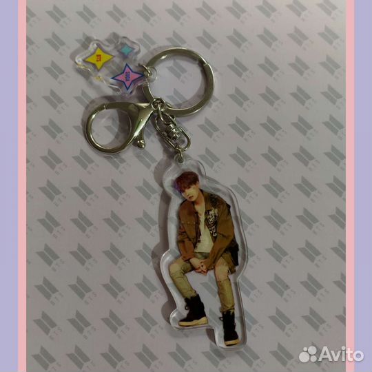 Брелок Suga, BTS и 2 браслета BTS