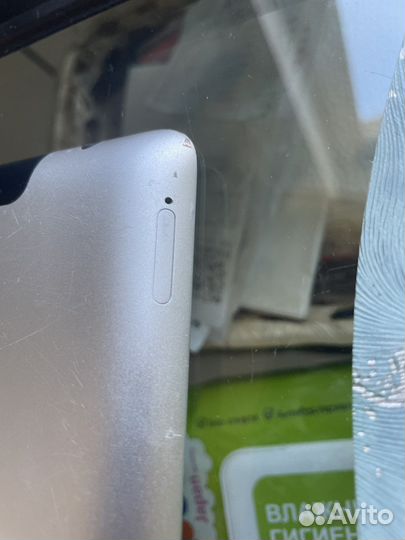 Планшет iPad 1 wifi, cellular, 64Gb