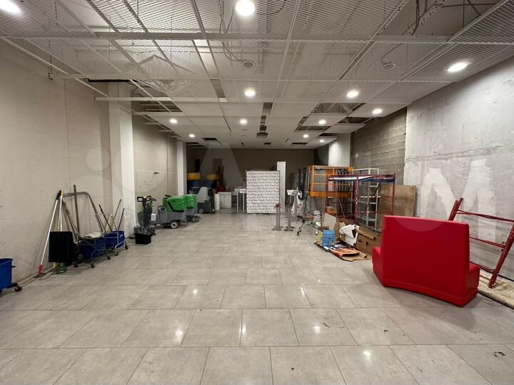 Торговая площадь, 220 м²