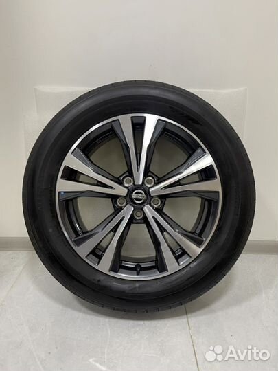 Новые Nissan X-Trail T32, Bridgestone 225/60 R18