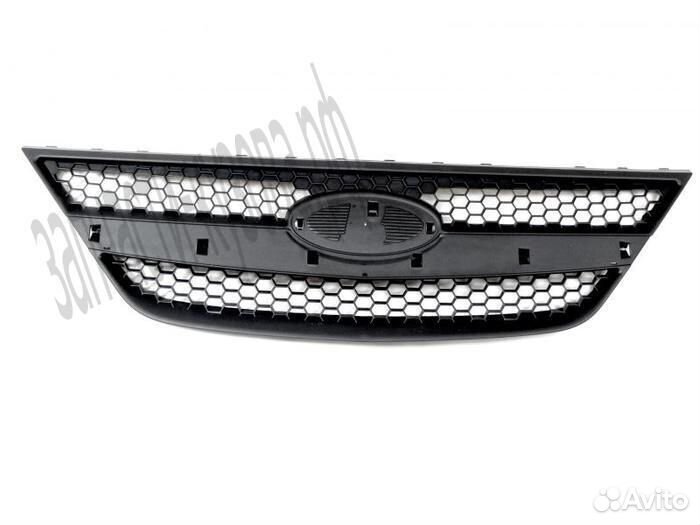 Решетка радиатора ларгус