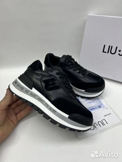 Кроссовки JLo