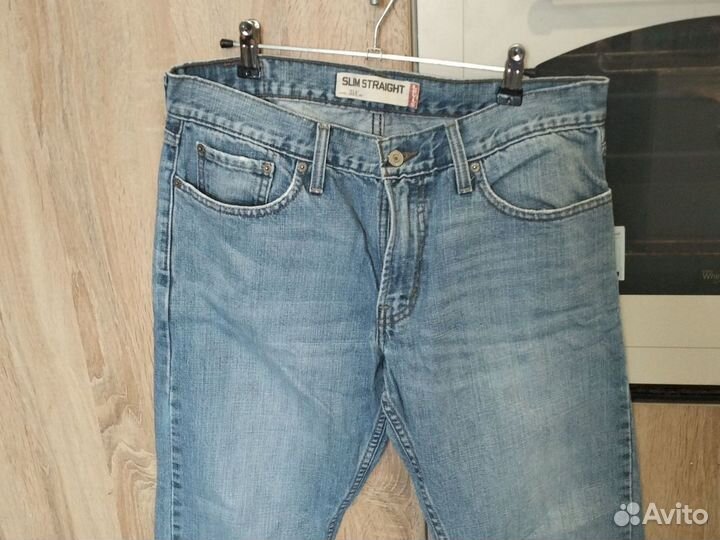 Мужские джинсы levis 514 33 32