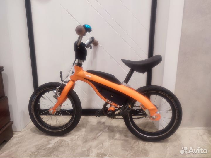 Велосипед-беговел BMW kidsbike