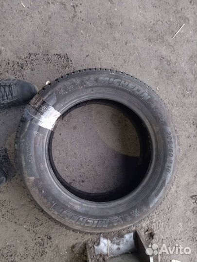 Michelin Alpin 5 205/60 R16 92V