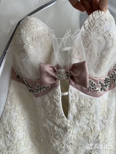 Свадебное платье 44 46 бу