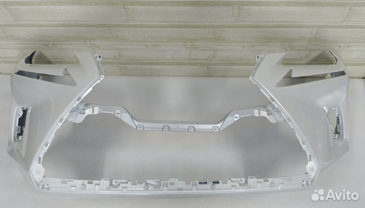 Lexus NX 300 Бампер передний белый под установку 1