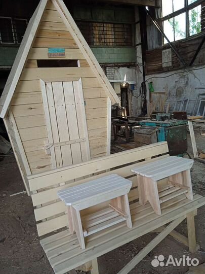 Дачный туалет деревянный