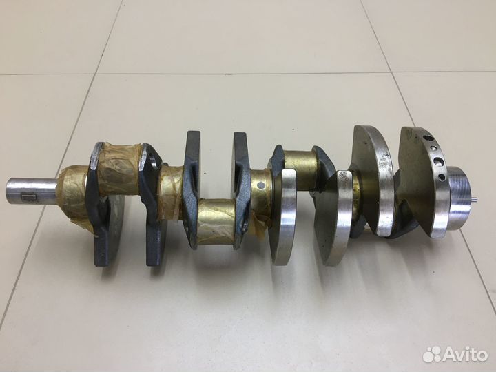 Коленвал Porsche Panamera 4.8 turbo 9481017R