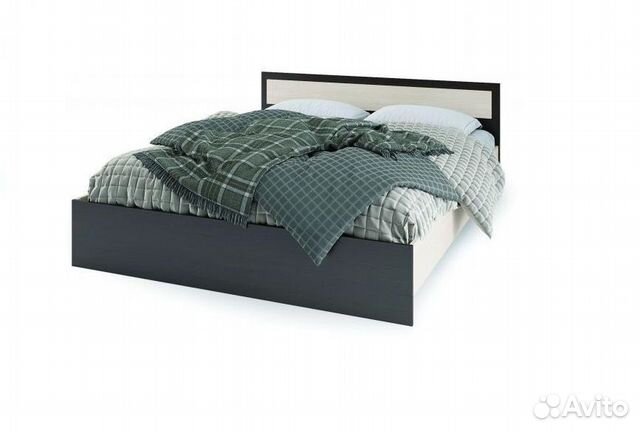 Кровать с м�атрасом 160х200