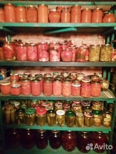 Домашние консервы, варенье, огурцы, грибы