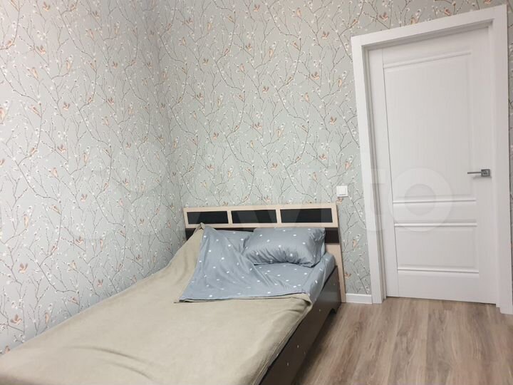2-к. квартира, 35 м², 1/7 эт.