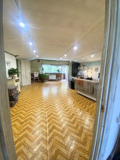 Дом 178 м² на участке 6 сот.