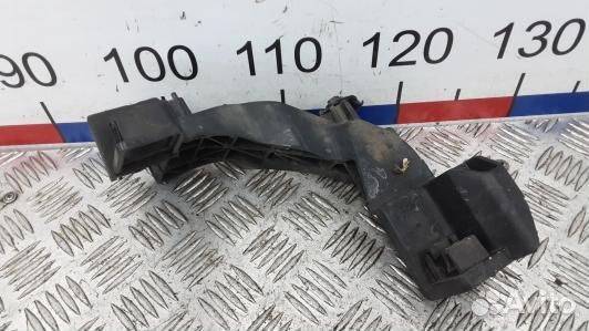 Ус под фару (ресничка) правый KIA CEE'D 2 (JD) (AA