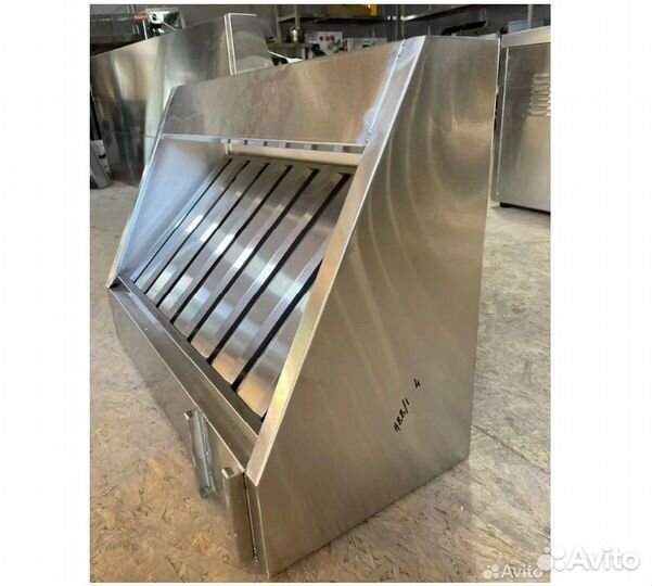 Мебель из нержавеющей стали