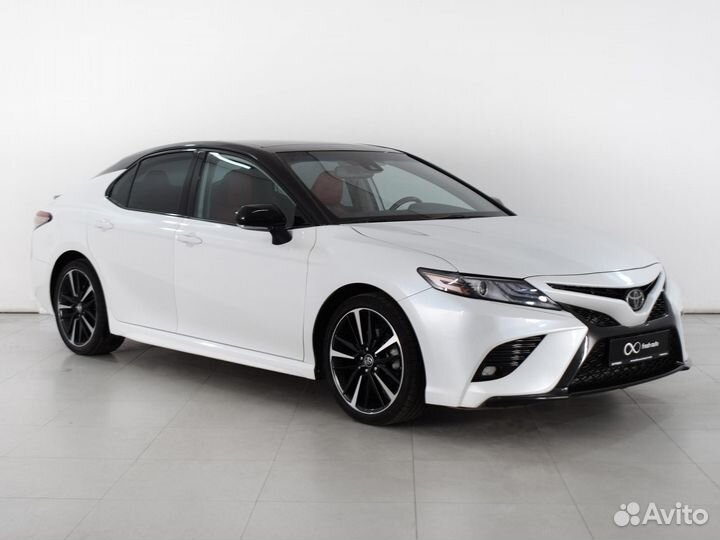 Toyota Camry, 2019