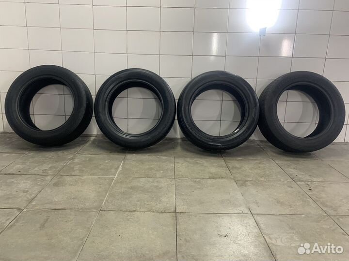 Dunlop SP QuattroMaxx 235/55 R18 100V