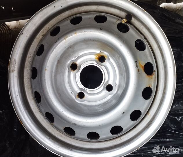 Диски штампованные r14 на Киа Рио