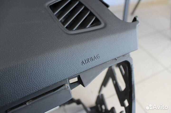 Торпедо/ панель восстановление на Hyundai ix35