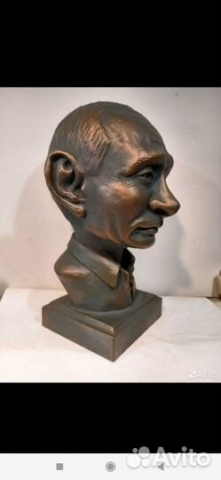 Бюст, шарж(копилка)