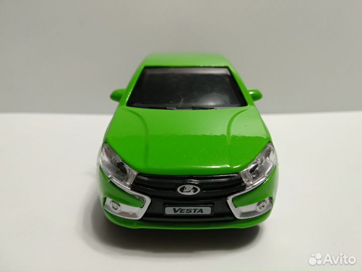 Машинка LADA Vesta 1:36 Autogrand
