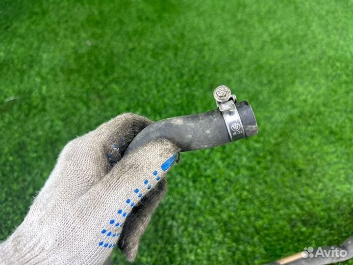 Патрубок системы охлаждения Bmw 5 F11 N52B25 2011