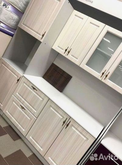 Кухня новая