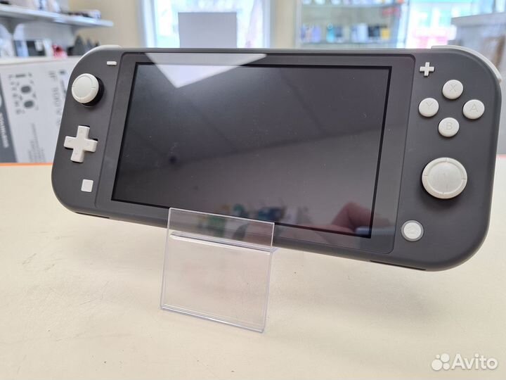 Игровая приставка Nintendo Switch (жил)