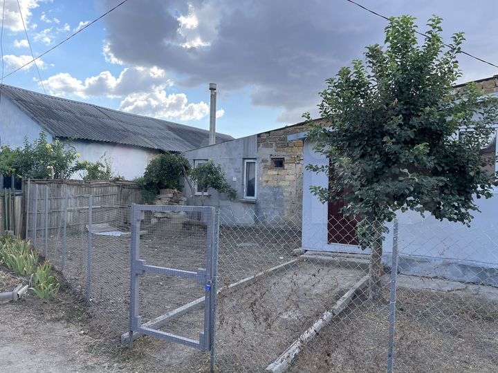 Дом 35 м² на участке 2 сот.