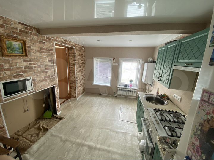 Дом 30 м² на участке 6,5 сот.