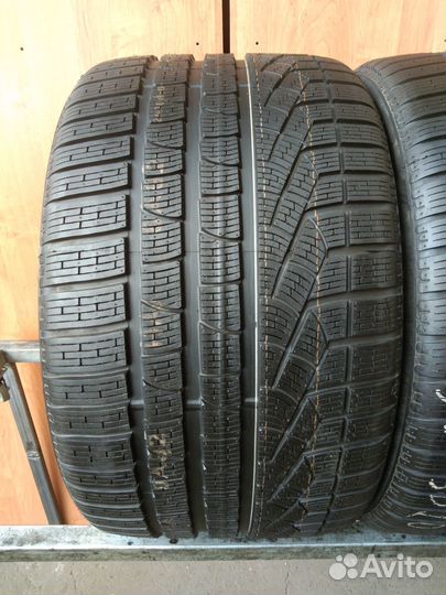 Pirelli Winter Sottozero 270 Serie II 335/30 R20