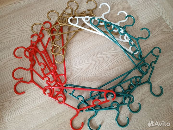 Вешалки детские, плечики