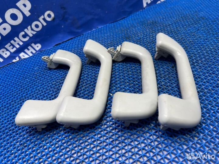 Ручка потолка Toyota Auris хэтчбек 1ZR 2007