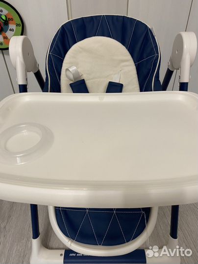 Стульчик для кормления capella