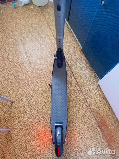 Электросамокат ninebot kickscooter es2