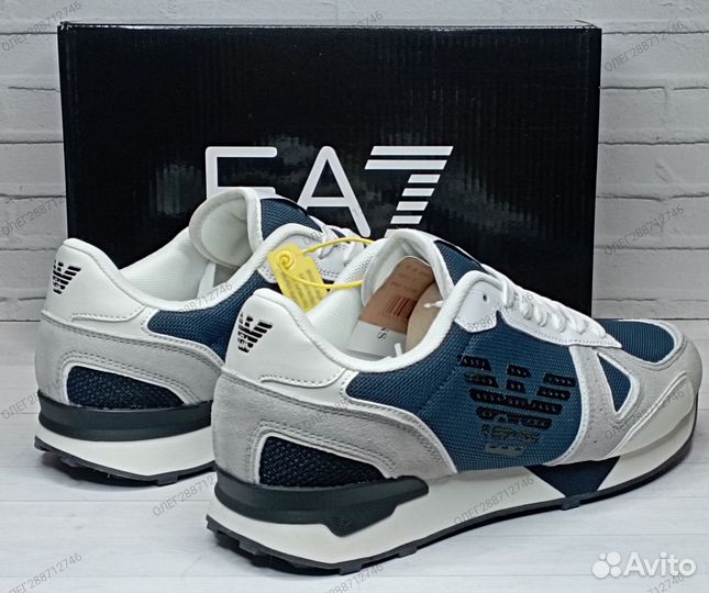 Кроссовки Armani