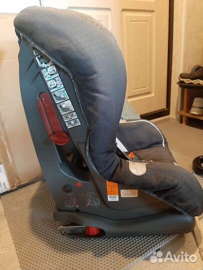 Автокресло britax romer