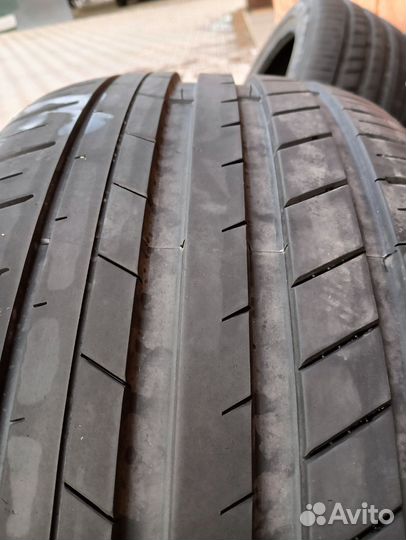 Kapsen Headking S2000 225/40 R18 97