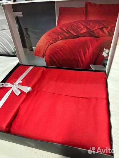 Однотонное постельное белье делюкс сатин Турция